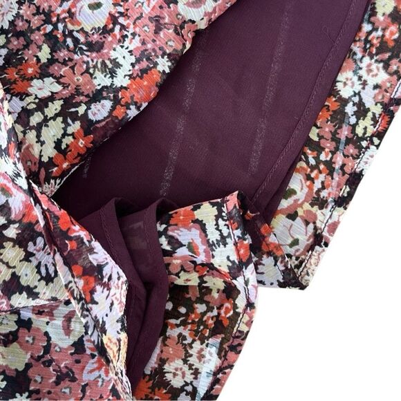 LOFT Burgundy Pink Floral V-Neck Peplum Blouse - Size L - Picture 9 of 14